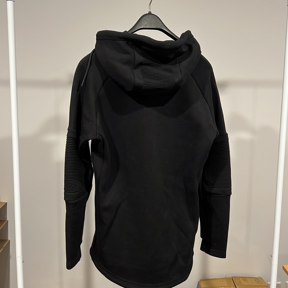 Men Gymshark zip up sweater Small - Picture 2 of 2